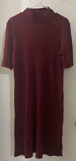 Woman’s Ribbed Dress (sz med)
