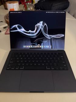 14" M4 Pro Macbook Pro 24gb 512gb (w/ applecare plus)