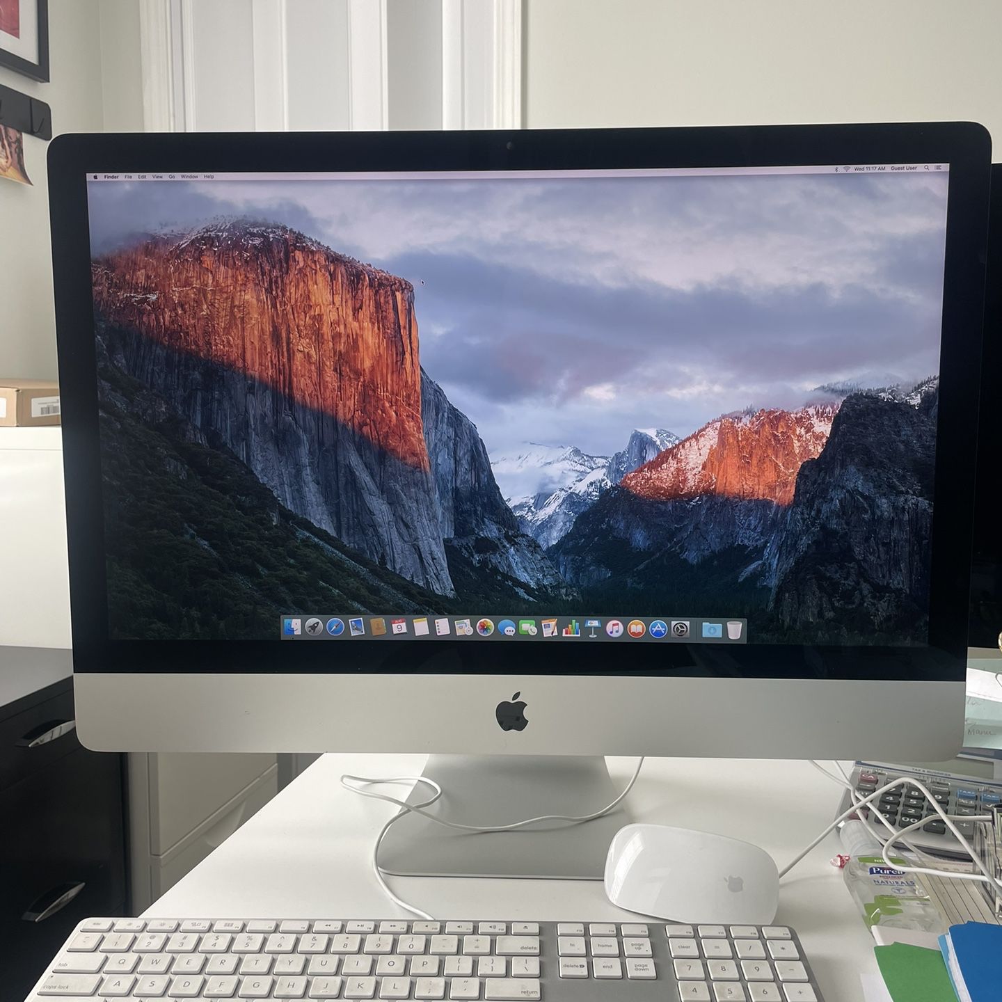 27” iMac 5k retina, 8GB ram, and 1TB SSD (with keyboard and mouse)