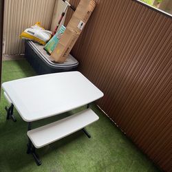 Kids bench