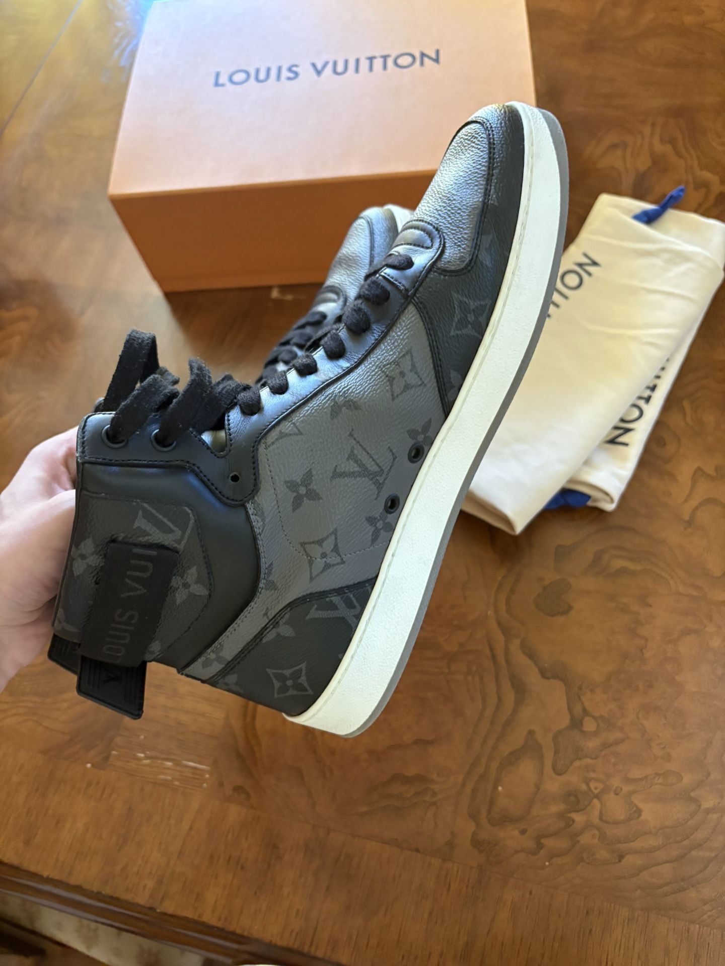 Louis Vuitton Shoes