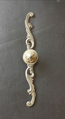 ornate, vintage-style furniture pull