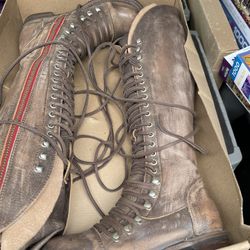 Free Bird Women’s Boots Size 7