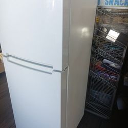 24 Inch Width Refrigerator