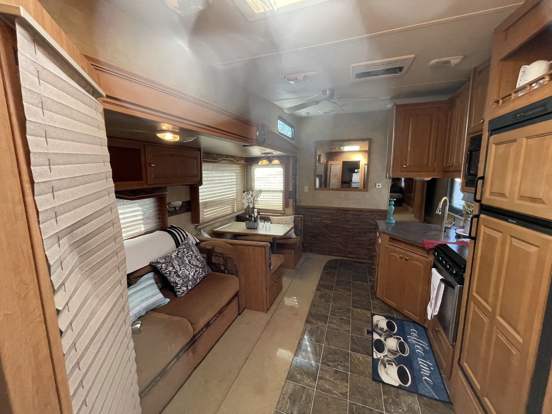 2011 Rv Two Bedrooms for Sale in Houston, TX OfferUp