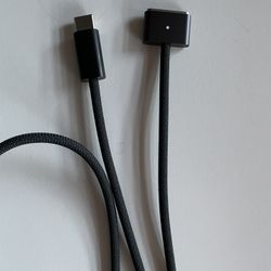 Apple MacBook Black USB-C Magnetic 3 Cable Charger