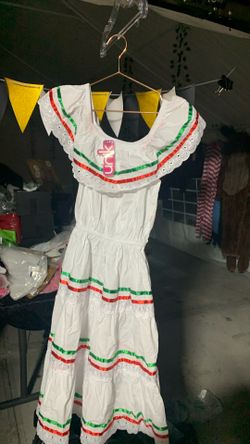 Unik Girls Traditional Dress