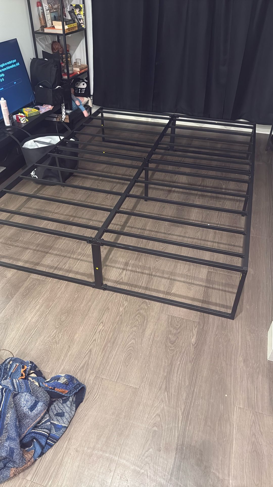 Queen Size bed frame platform