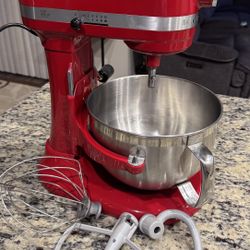 6 QT Kitchen Aid mixer🌺works great 