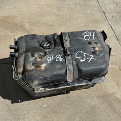 Jeep CJ7 Oem Gas Tank With Skid Plate 76 through 1986