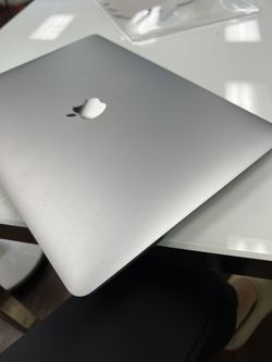 MacBook Air M1