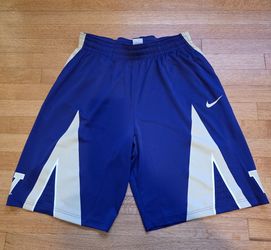 Nike University Of Washington Shorts Size L