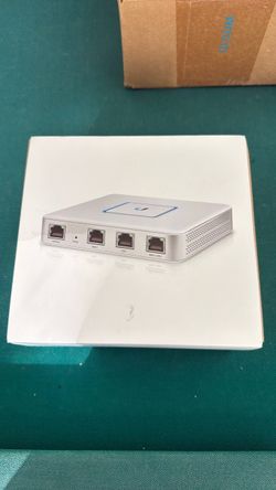 BNIB Ubiquiti UniFi Security Gateway Router