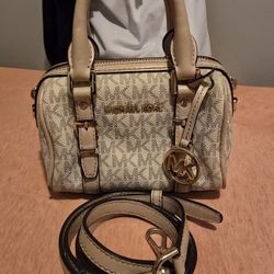 Mk  Bedford Extra Small Duffle