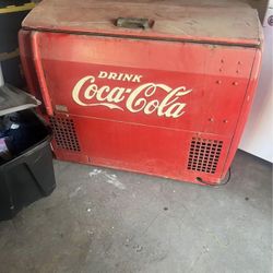 Coca-Cola Machine/cooler 