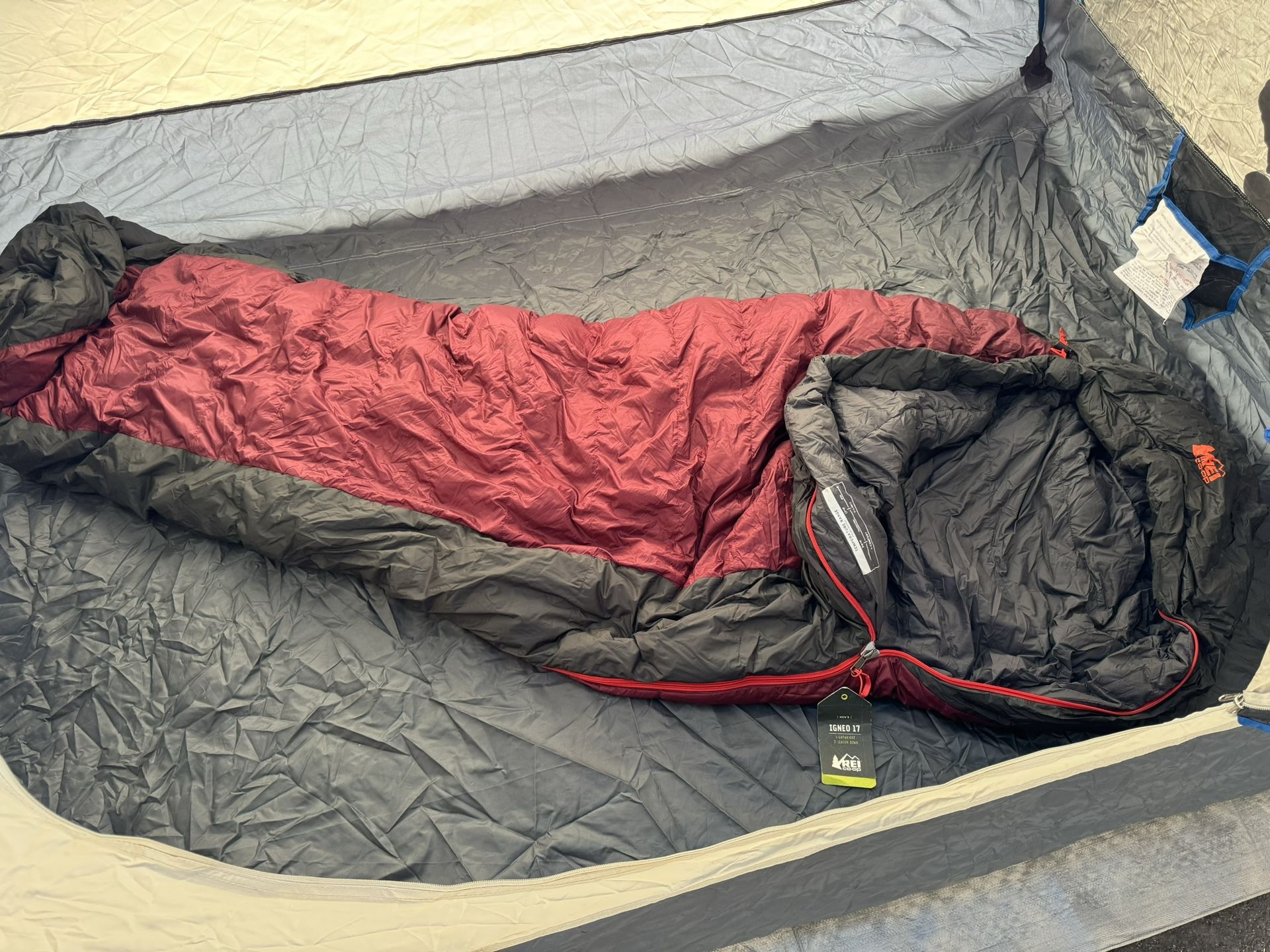 REI Co-op Igneo 17 Sleeping Bag Long Left 17-27 Degrees 