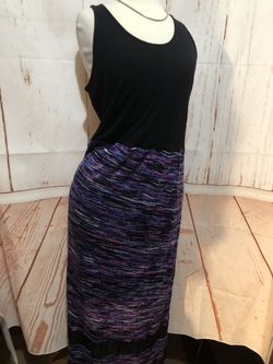 Kenzie women’s long maxi dress 👗 Size XLARGE