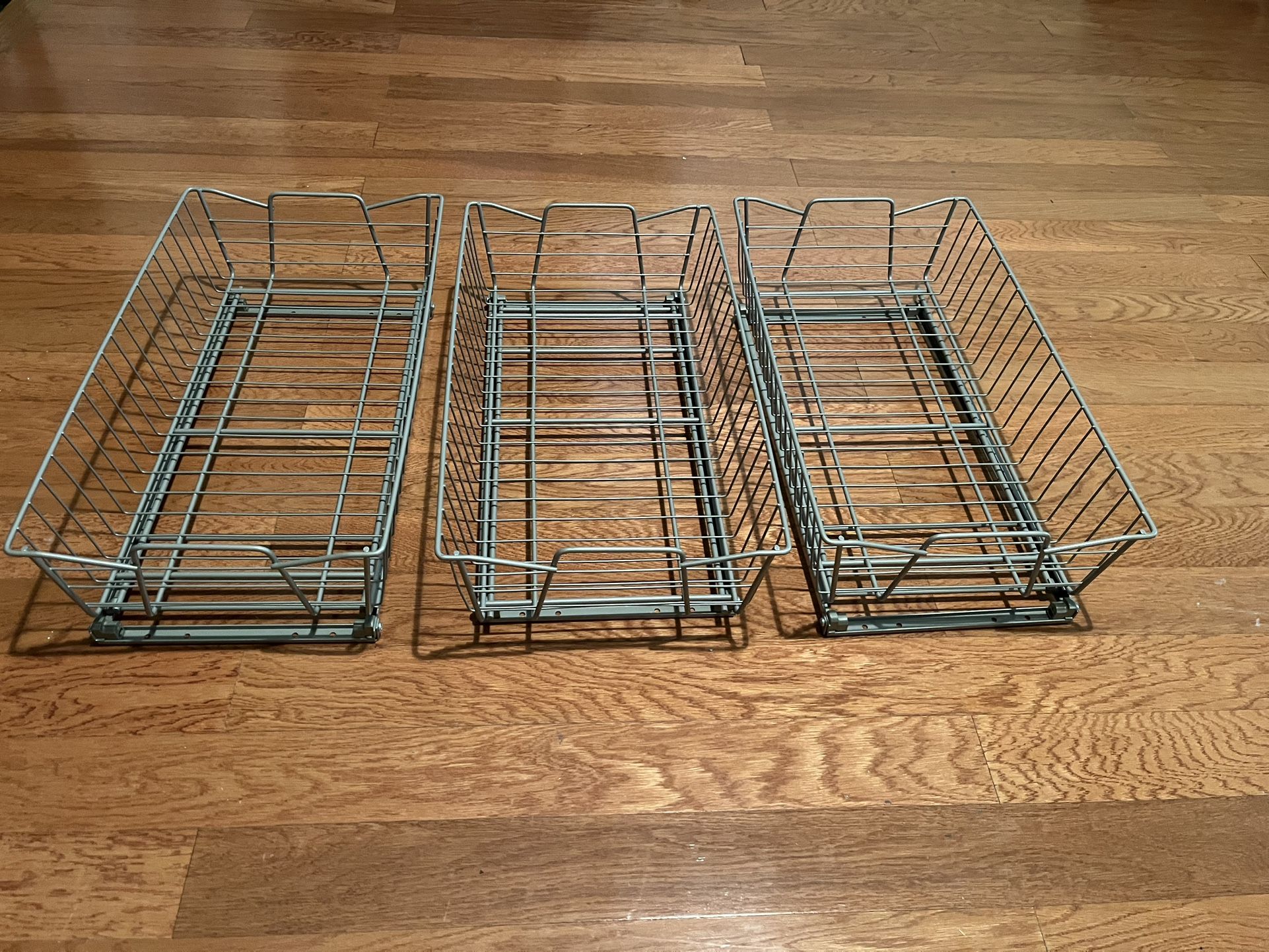 Wire Drawer Baskets (Pull Out)