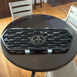 Toyota Tacoma TRD Off Road OEM Grill