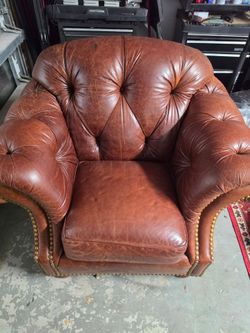 Leather seat chair
