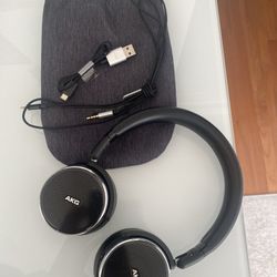 Wireless Bluetooth AKG Headphones 