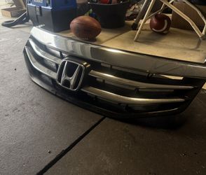 2012 Honda accord stock grille 