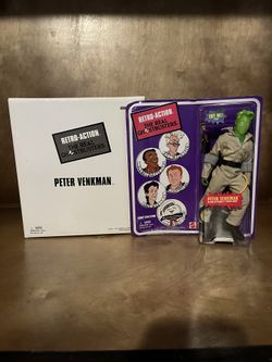 Mattel Retro-Action The Real Ghostbusters Peter Venkman "Citizen Ghost" (Green Variant) SDCC Exclusive 2010