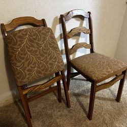 Oak foldable chairs