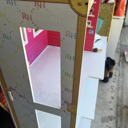 Rainbow High Doll House