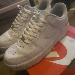 Nike Air Force One Supreme