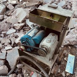 1 Slide Gate Operator with