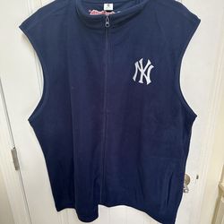 2 New York Yankees Babe Ruth Fleece Zip Up Vests