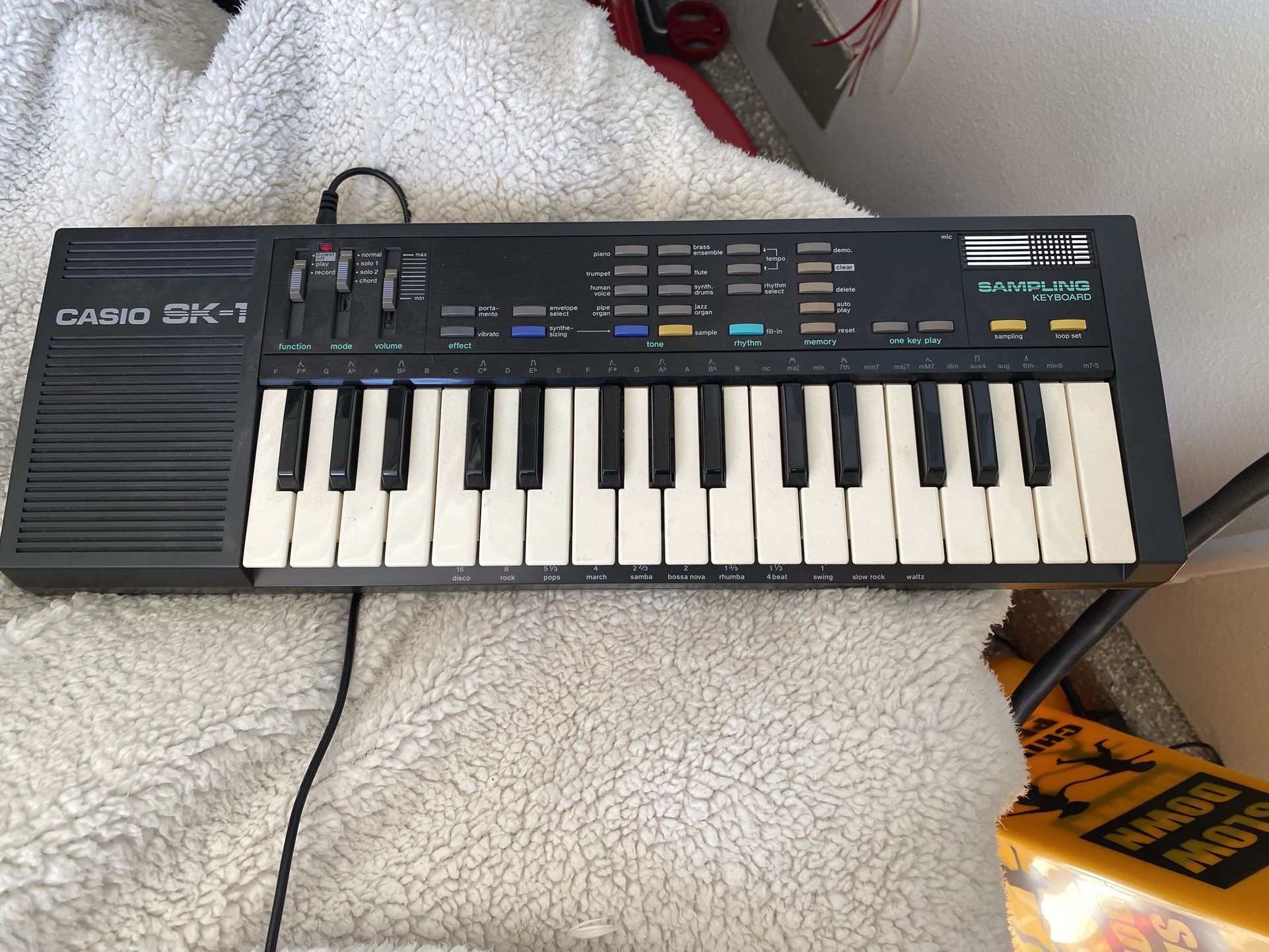 Vintage Casio Keyboard Sk-1