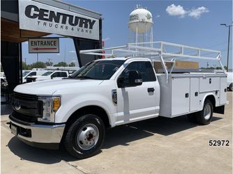 2017 Ford F-350 Chassis