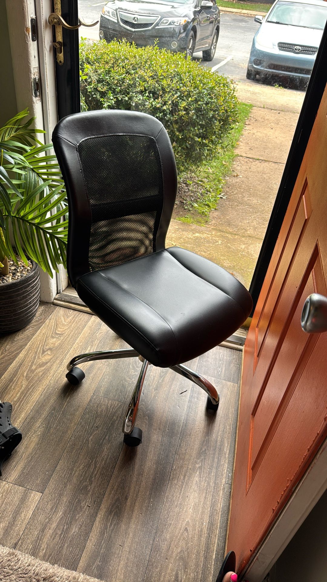 Computer chair
