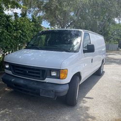2006 Ford E-150