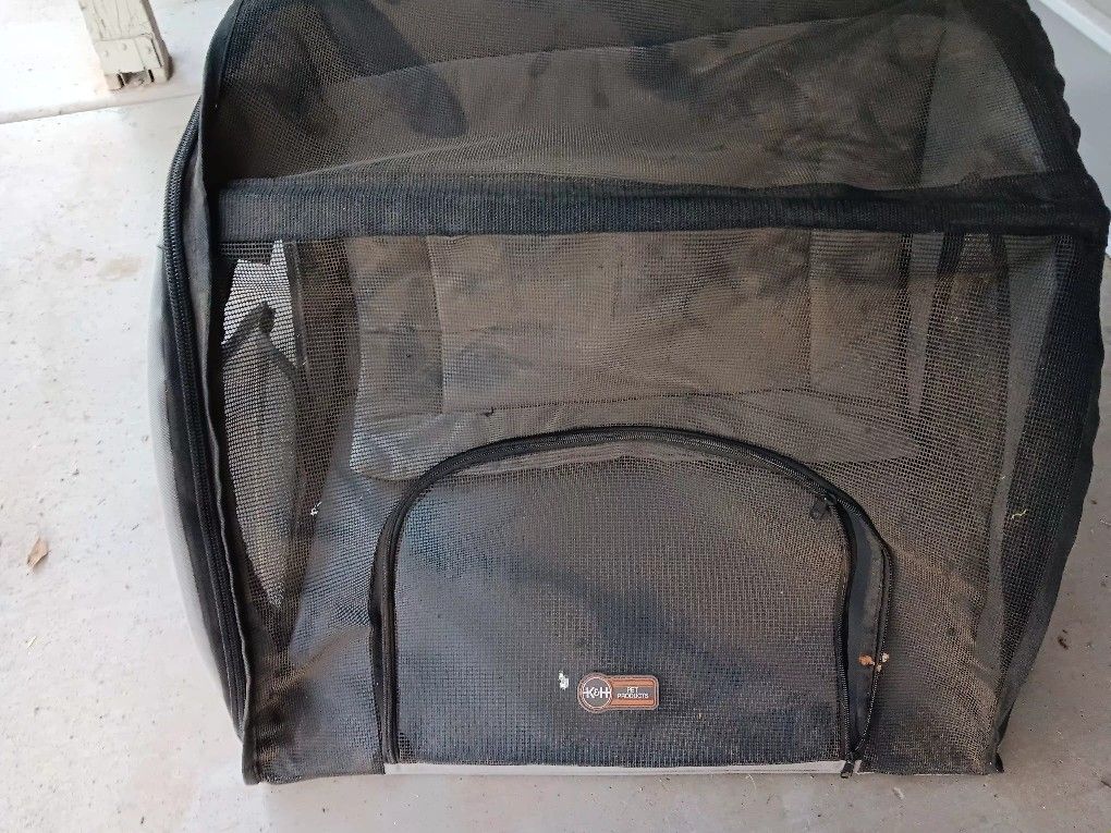 Animal Carrier