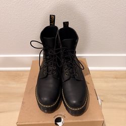 Dr. Martens Women's Shriver Hi
