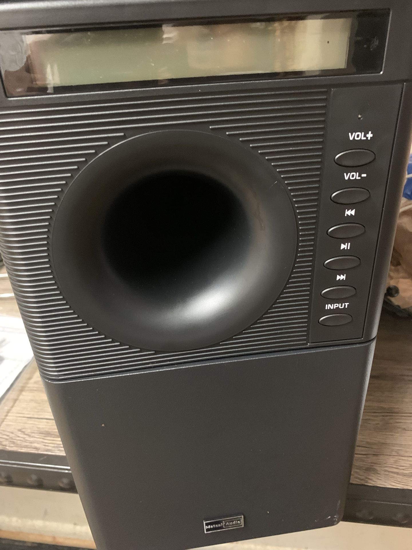 Metcalf Audio Cinema Wave Series: MODEL # LR-90 PROFESSIONAL HOME THEATER SYSTEM 5.1 CH CAPABILITY WITH PAIR/FM DIGITAL TUNER OWNER'S MANUAL ［囹 ENGLIS