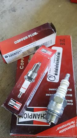 John Deere spark plug