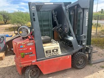 Nissan 60 forklift