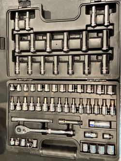 Duralast 60pc Mechanics Tool Set. Metric & SAE. 1/4” to 3/4” SAE & 7 to 19mm. Also includes Torx & Hex sockets.