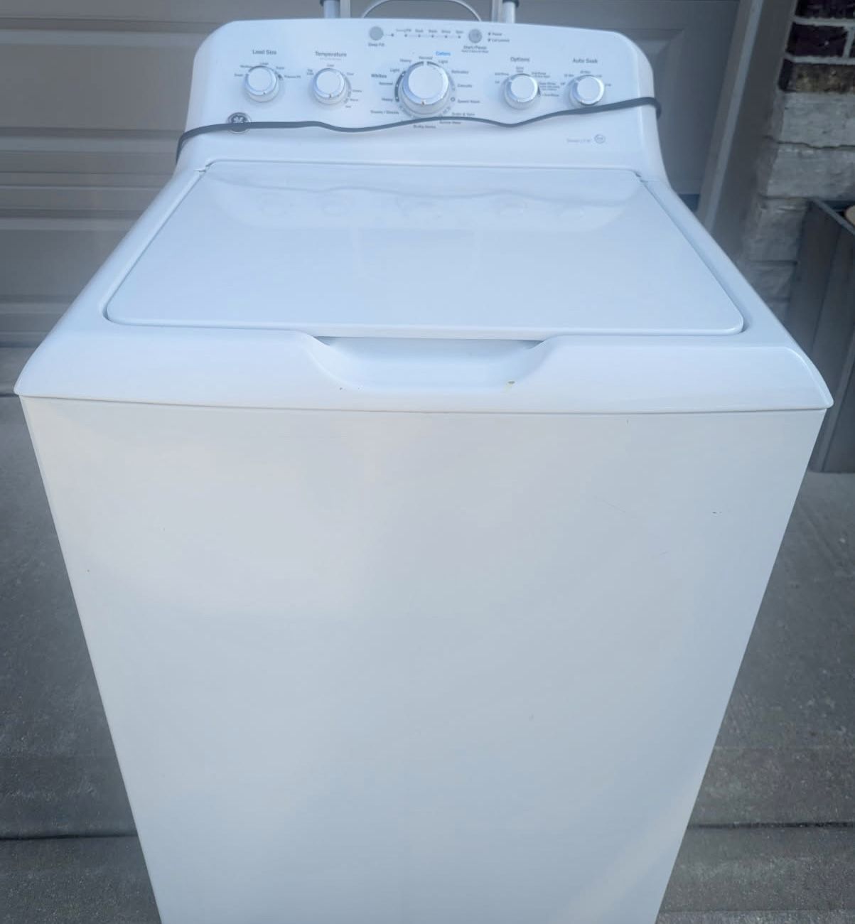 GE® 4.2 cu. ft. Capacity Washer with Stainless Steel Basket
