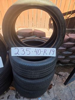 235/40R19 Tires – Set of 4