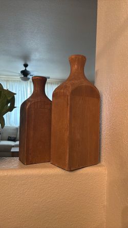 Decorative vases
