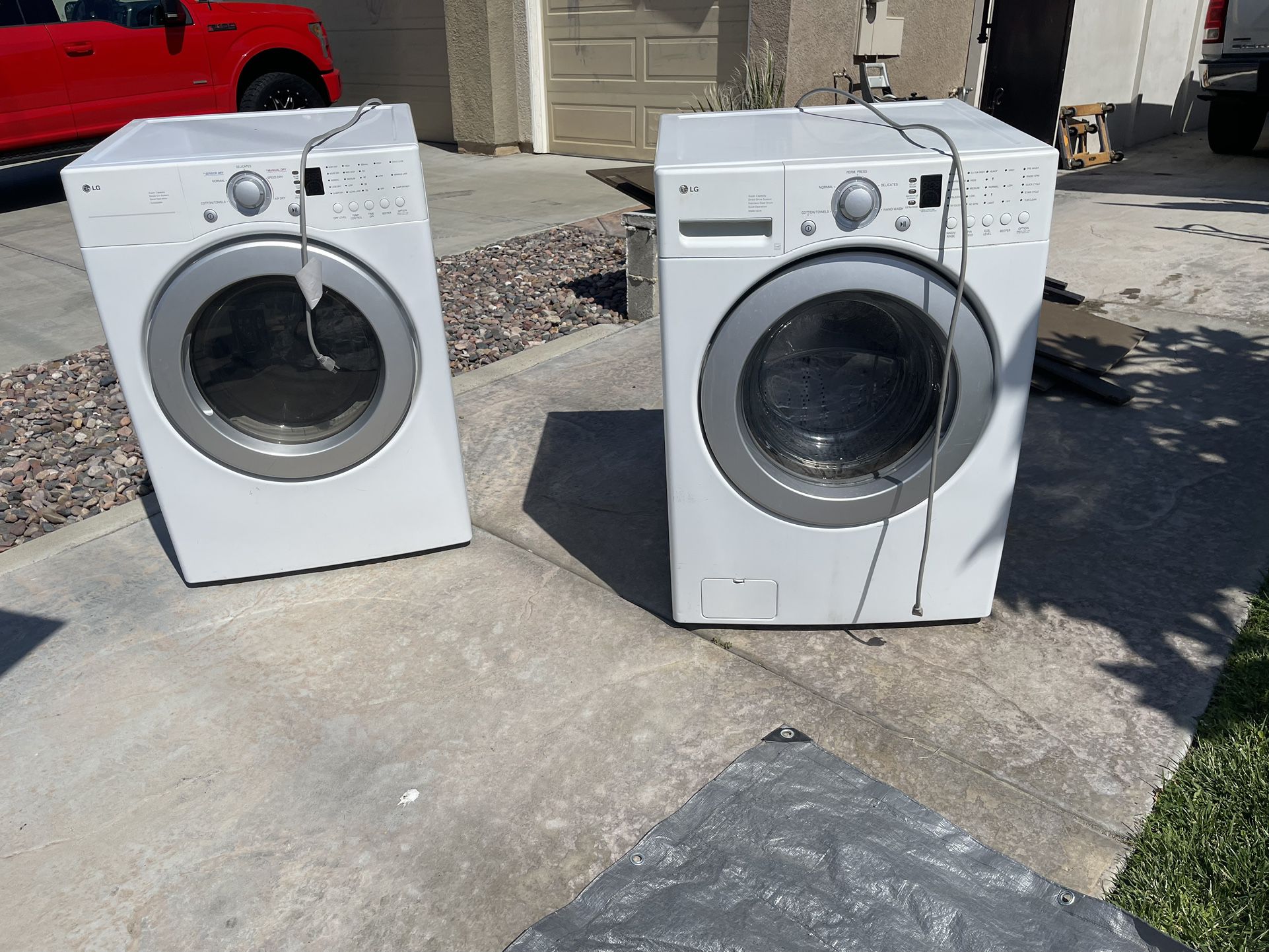 LG WASHER AND GAS DRYER 