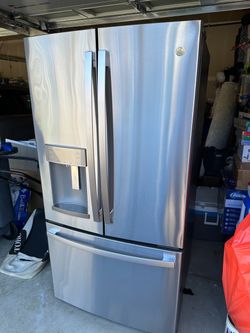 GE stainless steel refrigerator