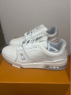 LV trainers white/gray