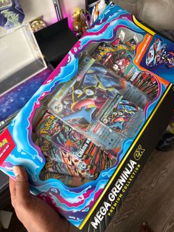 Mega Greninja Ex box with promo and 8 packs