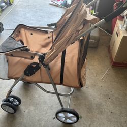 Pet Stroller – Lightweight, Foldable & Breathable Mesh Design